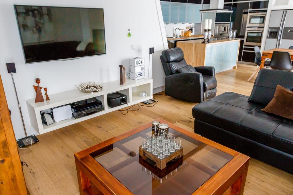 Akureyri Luxury Villa מראה חיצוני תמונה
