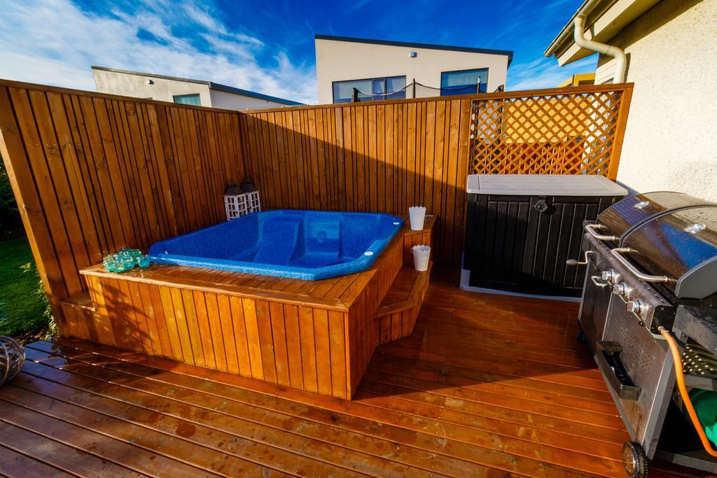 Akureyri Luxury Villa מראה חיצוני תמונה