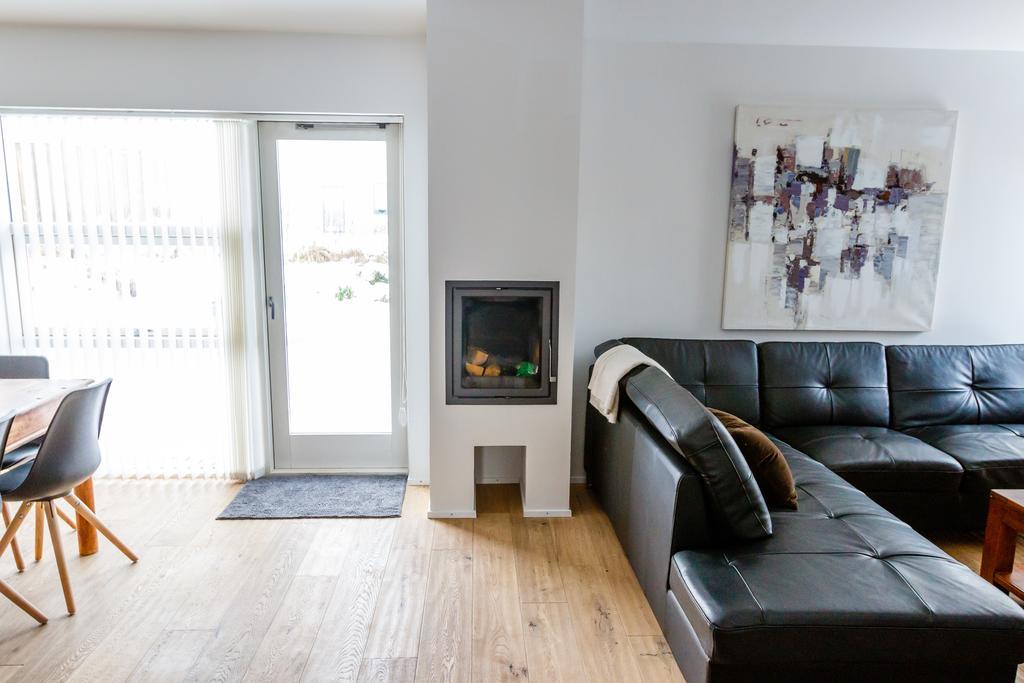 Akureyri Luxury Villa מראה חיצוני תמונה